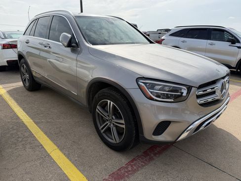 Used 2020 Mercedes-Benz GLC 300 image 5