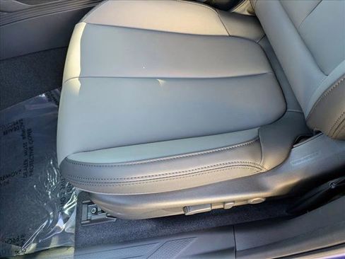 New 2026 Subaru Outback Premium image 4