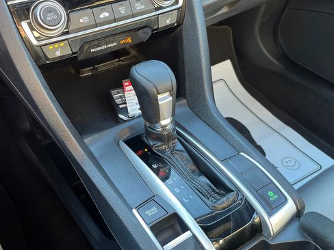 Used 2017 Honda Civic EX-T image 28