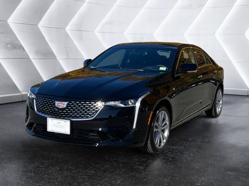 New 2026 Cadillac CT4 Luxury image 2