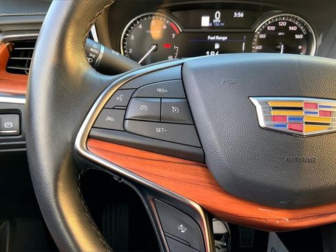 Certified 2024 Cadillac XT5 Premium Luxury image 23