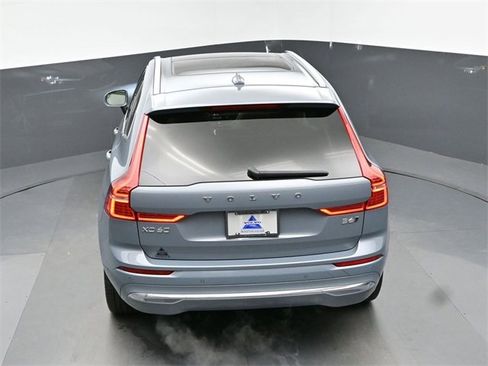 Used 2022 Volvo XC60 B6 Inscription w/ Advanced Package image 52