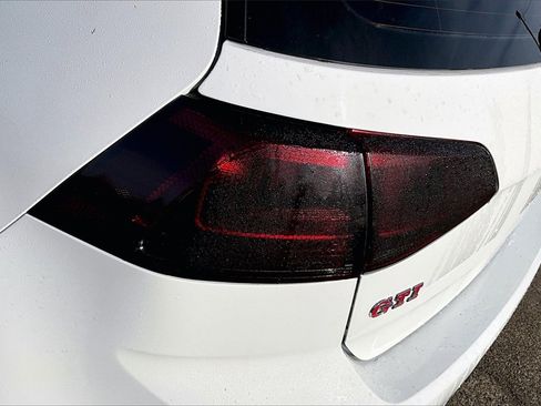 Used 2017 Volkswagen GTI Autobahn image 29