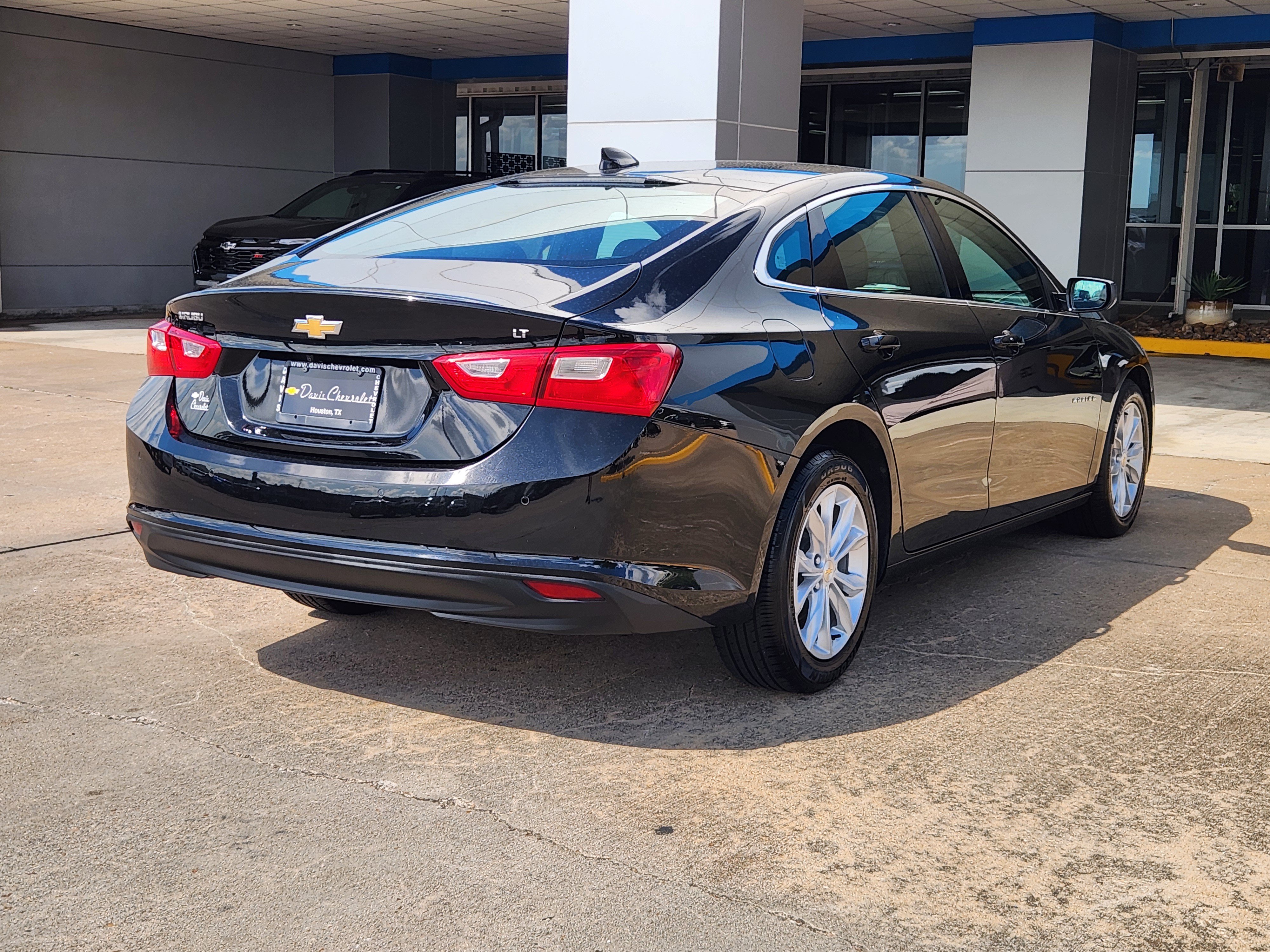 Certified 2025 Chevrolet Malibu LT FWD image 6