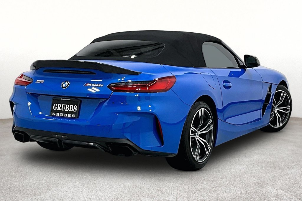 Used 2020 BMW Z4 M40i w/ Premium Package RWD image 2