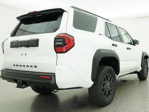 New 2026 Toyota 4Runner SR5 RWD image 24