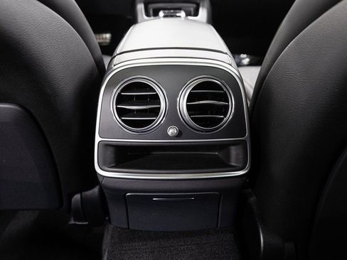 Used 2020 Mercedes-Benz S 560 4MATIC Sedan image 28
