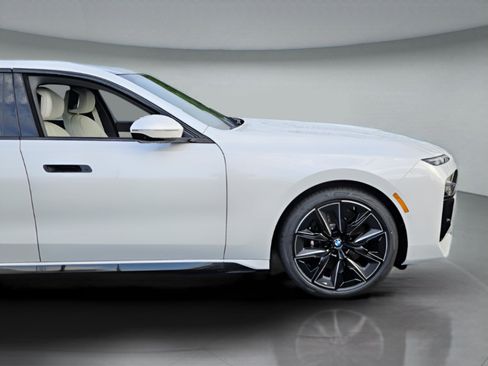 New 2026 BMW i7 eDrive50 w/ M Sport Package image 40