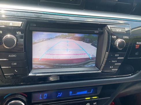 Used 2014 Toyota Corolla S FWD image 26