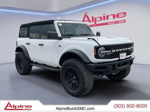 Used 2024 Ford Bronco Wildtrak AWD/4WD image 7