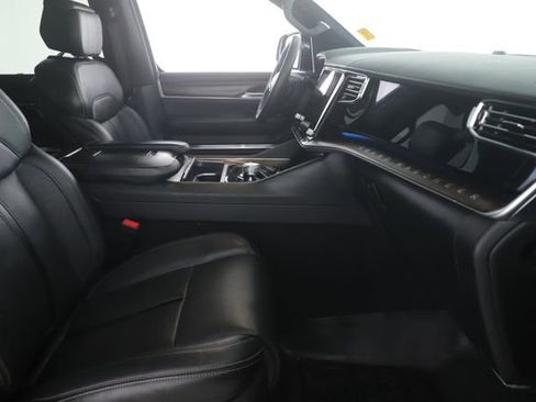 Used 2025 Jeep Grand Wagoneer 4WD image 35