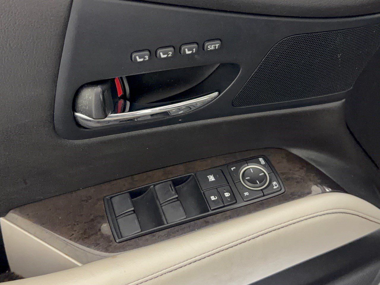Used 2013 Lexus RX 350 FWD w/ Navigation Pkg image 15