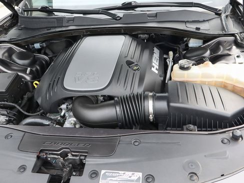 Used 2023 Dodge Charger R/T w/ Plus Group image 19