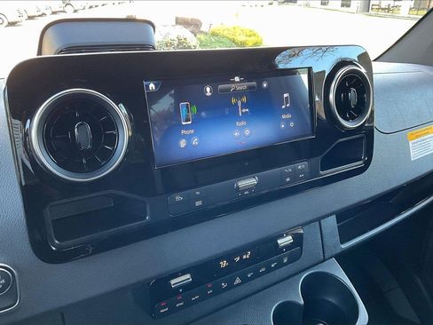 New 2026 Mercedes-Benz Sprinter 2500 image 6