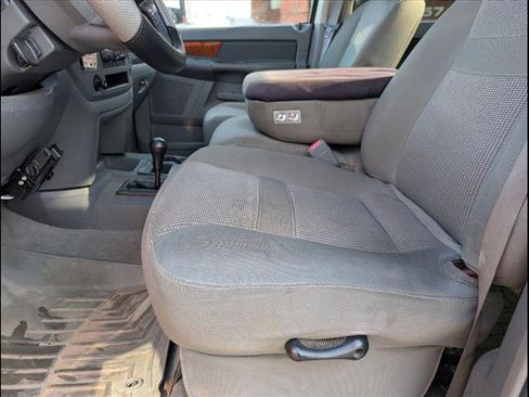 Used 2006 Dodge Ram 2500 Truck SLT image 8