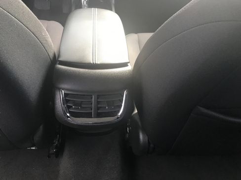 Used 2024 Chevrolet Malibu LT FWD image 14