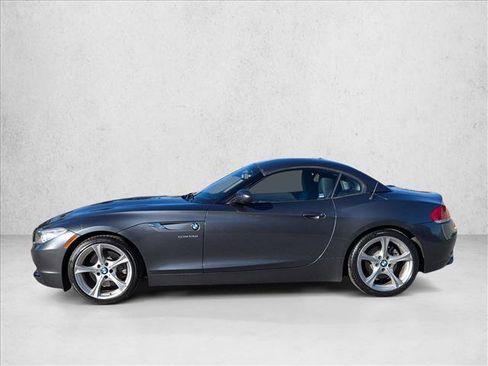 Used 2014 BMW Z4 sDrive28i image 9