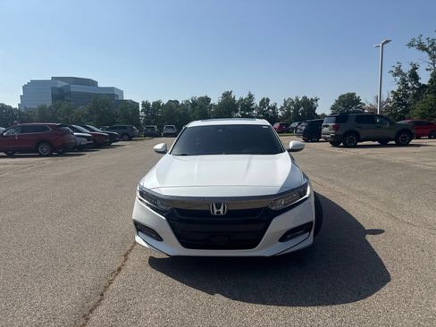 Used 2019 Honda Accord Sport image 15
