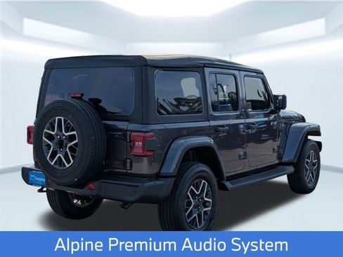 New 2026 Jeep Wrangler Unlimited Sahara AWD/4WD image 6