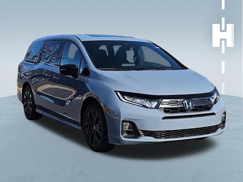 Used 2026 Honda Odyssey Sport-L image 1