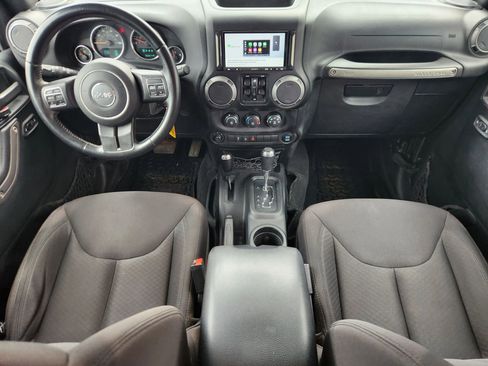 Used 2017 Jeep Wrangler Unlimited Sport w/ Quick Order Package 24S AWD/4WD image 2