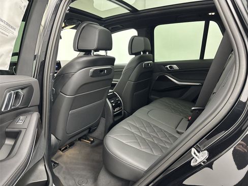 New 2026 BMW X5 xDrive40i w/ Climate Comfort Package image 29