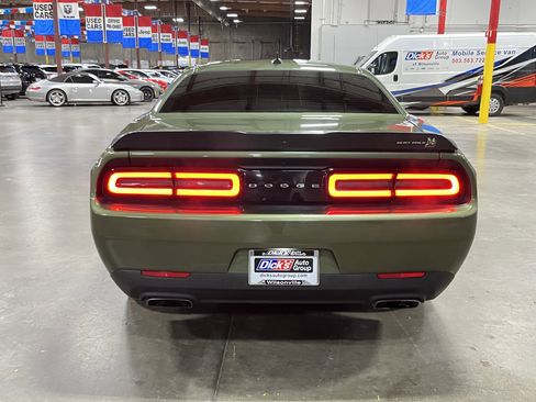 Used 2022 Dodge Challenger R/T Scat Pack w/ Plus Package image 4
