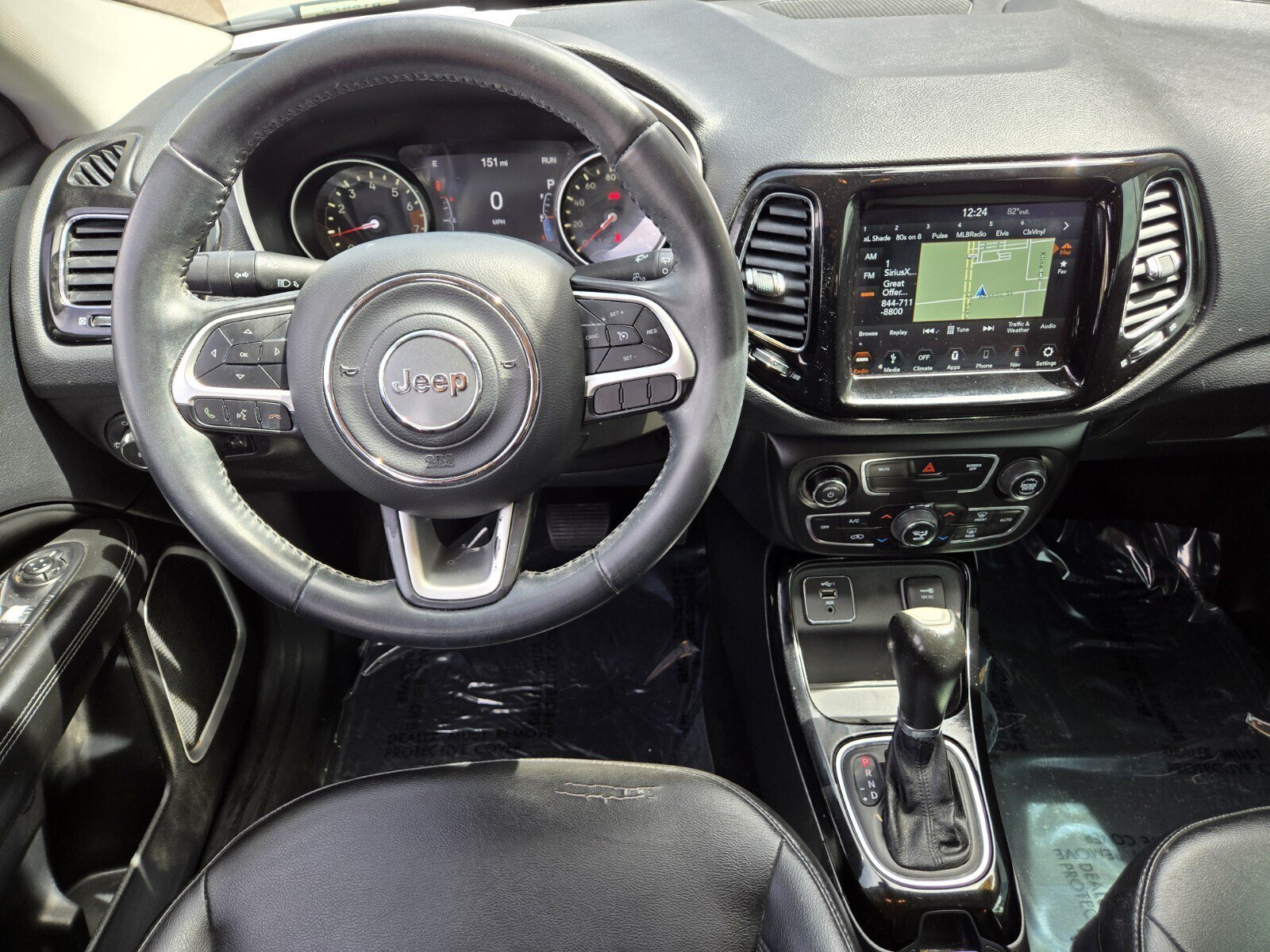Used 2019 Jeep Compass Latitude FWD image 10