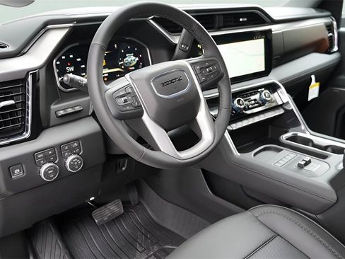 New 2026 GMC Sierra 2500 Denali w/ Denali Reserve Package image 12