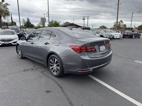 Used 2017 Acura TLX w/ Technology Package image 5