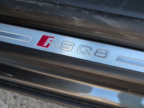 New 2026 Audi RS Q8 performance image 11