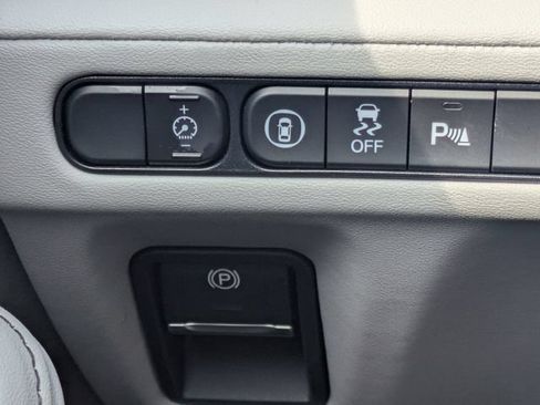 Used 2024 Acura MDX SH-AWD w/ Technology Package image 31