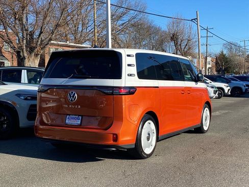 Certified 2025 Volkswagen ID. Buzz 1st Edition image 3