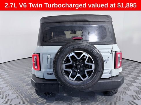 Used 2022 Ford Bronco Outer Banks image 4