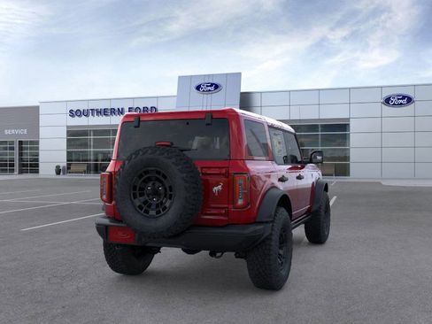 New 2026 Ford Bronco Badlands image 9
