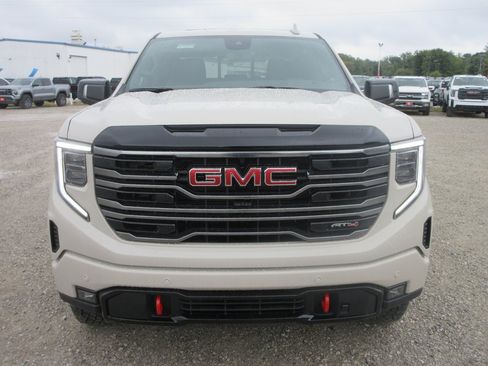 New 2026 GMC Sierra 1500 AT4 w/ AT4 Premium Package image 12