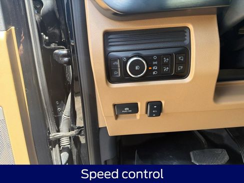Used 2025 Ford F250 Lariat w/ Chrome Package AWD/4WD image 31