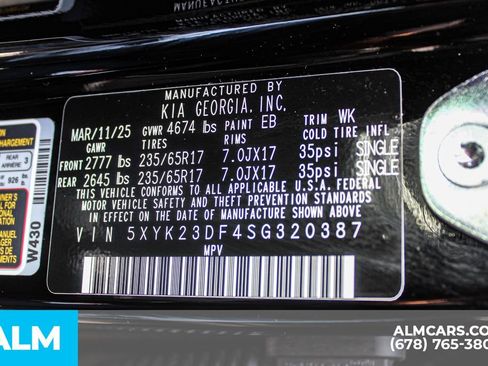 Used 2025 Kia Sportage LX FWD image 40