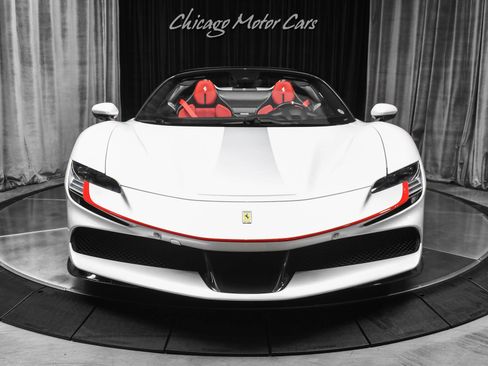 Used 2022 Ferrari SF90 Spider AWD/4WD image 7