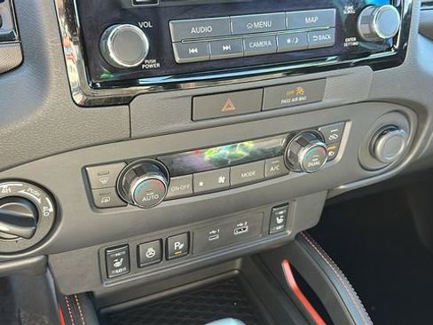 Certified 2023 Nissan Frontier PRO-4X w/ Pro Convenience Package AWD/4WD image 18