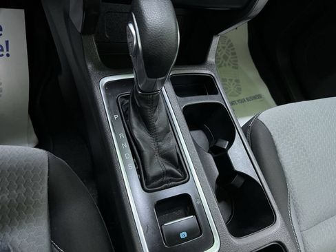 Used 2019 Ford Escape SE AWD/4WD image 24