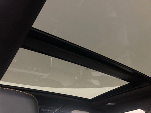 Used 2024 Ford F350 Platinum image 16