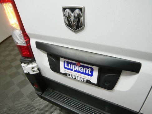 Used 2021 RAM ProMaster 2500 w/ Convenience Group image 9