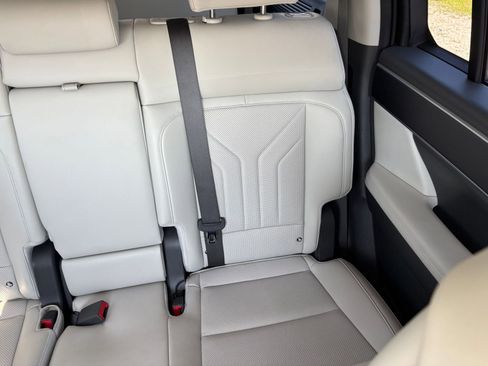 Used 2025 Hyundai Santa Fe SEL image 41