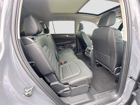 Used 2026 Volkswagen Atlas SEL image 22