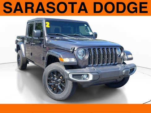Used 2022 Jeep Gladiator Sport AWD/4WD image 1