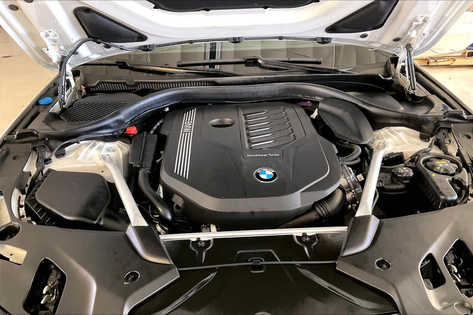 Used 2023 BMW 540i w/ M Sport Package RWD image 28