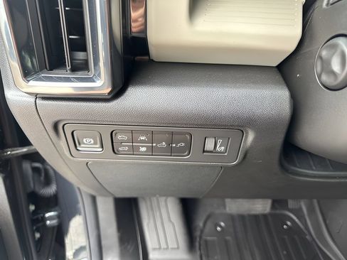 New 2026 GMC Hummer EV 4x4 Crew Cab image 32