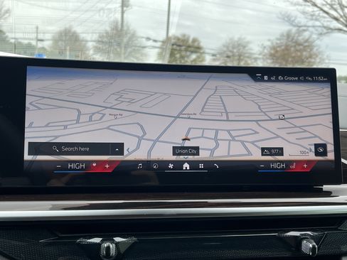 New 2026 BMW X6 xDrive40i image 5