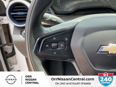 Used 2024 Chevrolet Trax LS FWD image 18